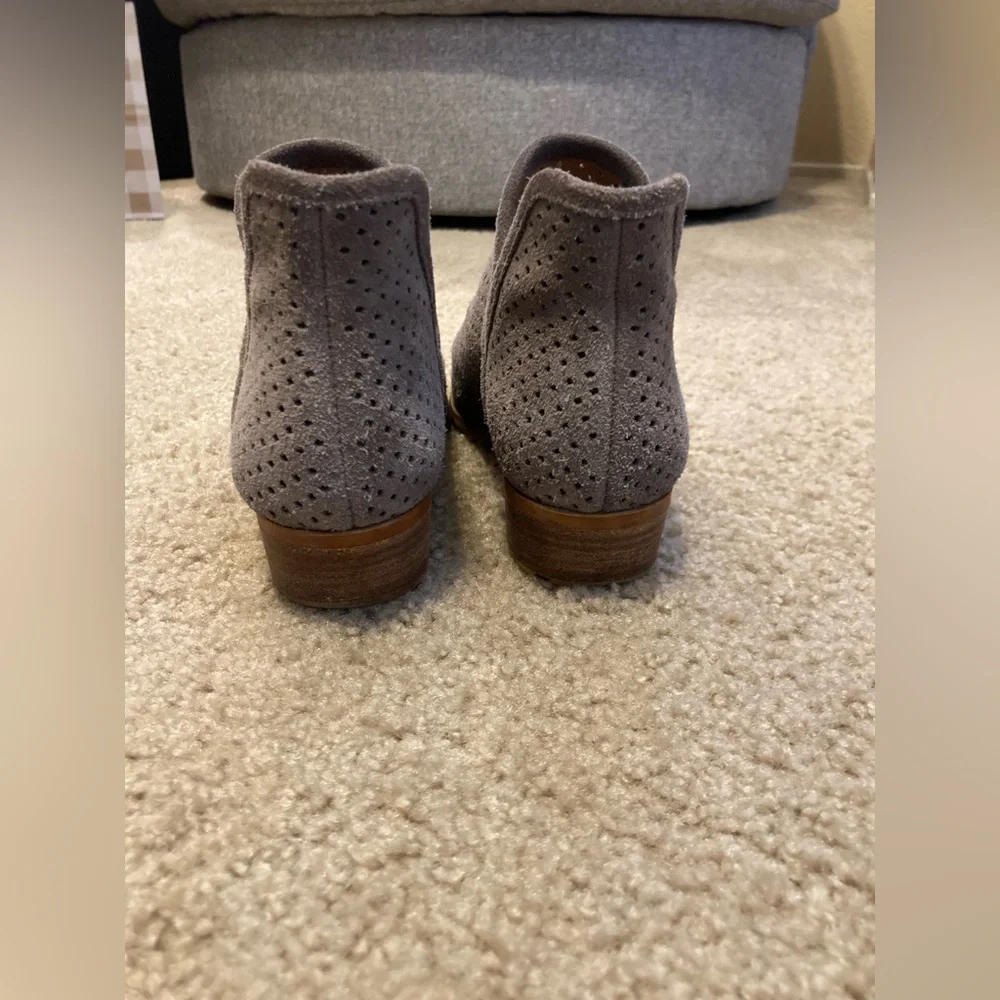 Lucky Brand Ankle Booties Size 7.5. - Picture 5 of 6